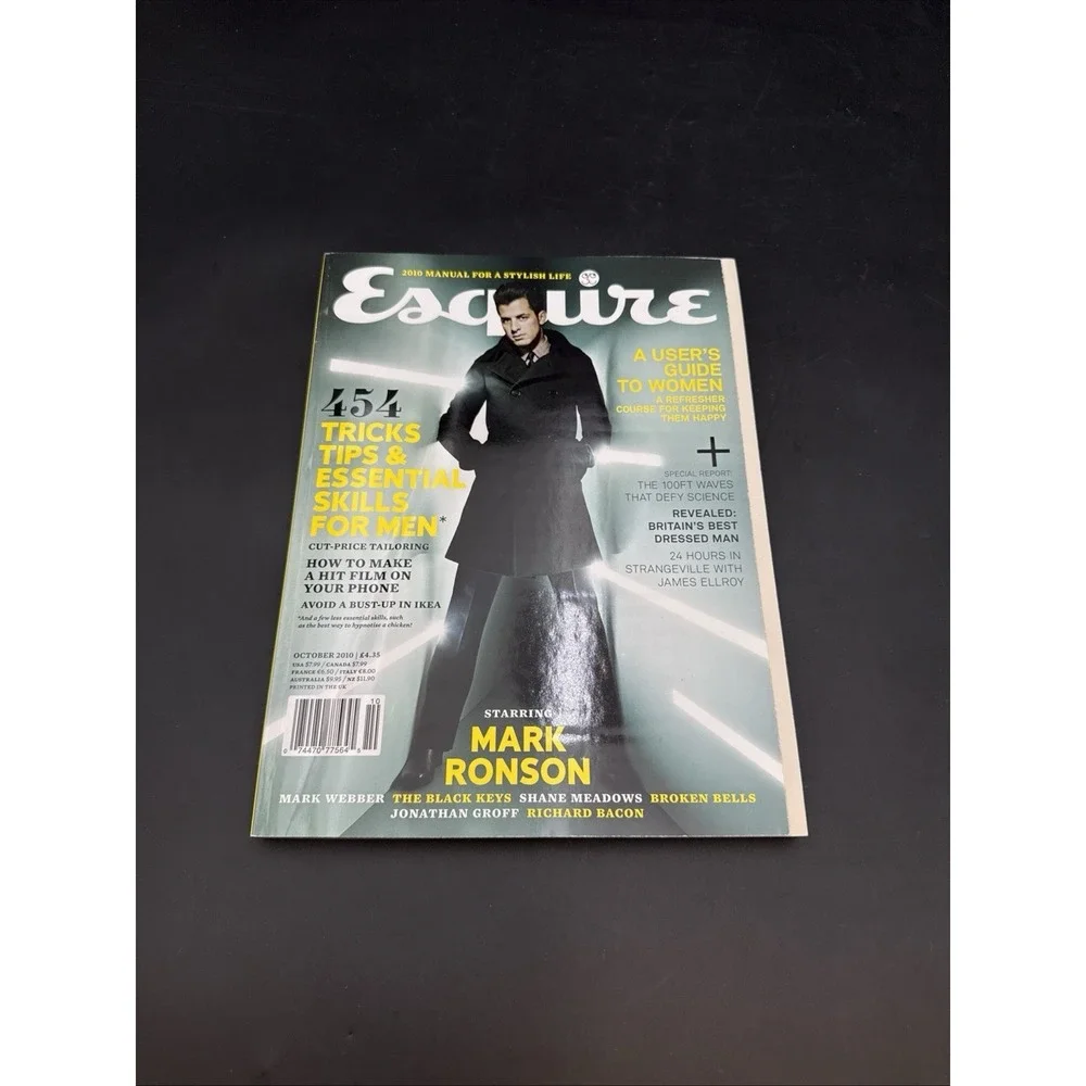 2010 OCTOBER ESQUIRE UK EDITION MAGAZINE -‎ MARK RONSON COVER